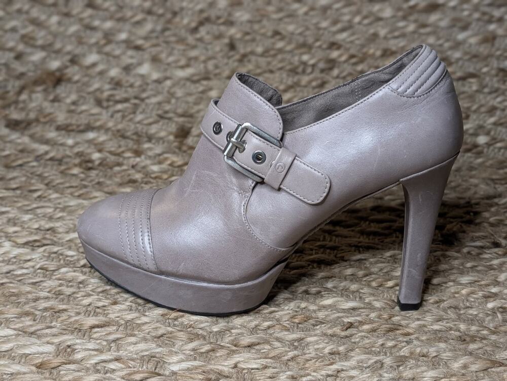 ROCKPORT 4" Taupe Leather Platform Heels Fashion Pumps Booties Women's 8